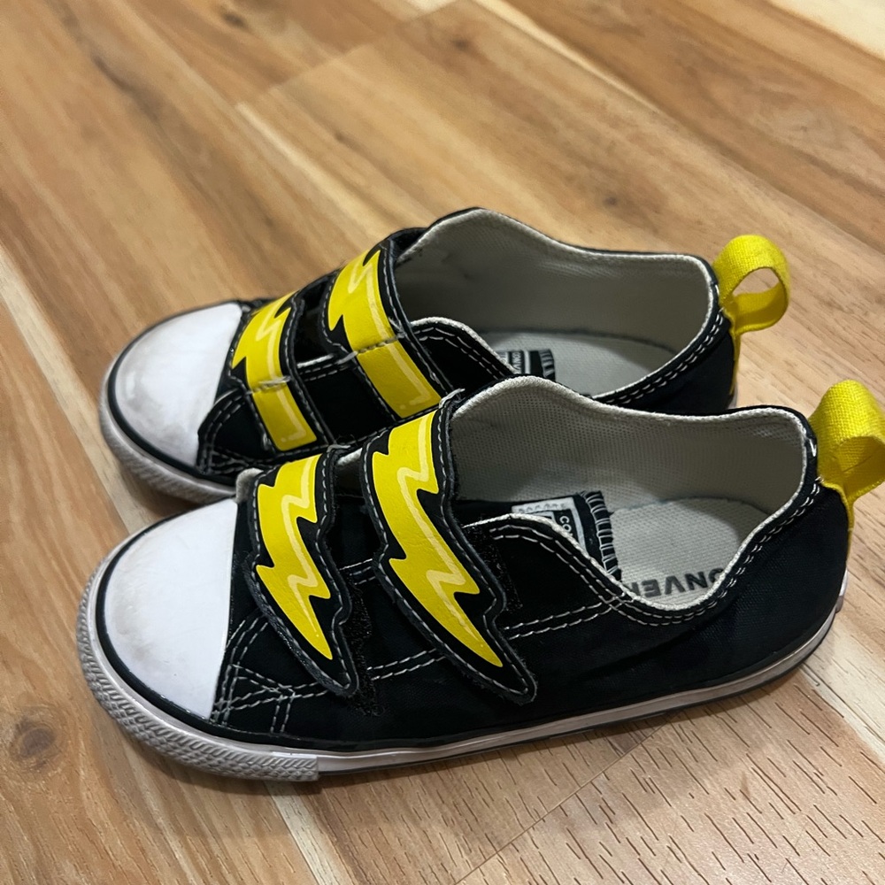 Converse Kids Black and Yellow Lightning Sneakers
